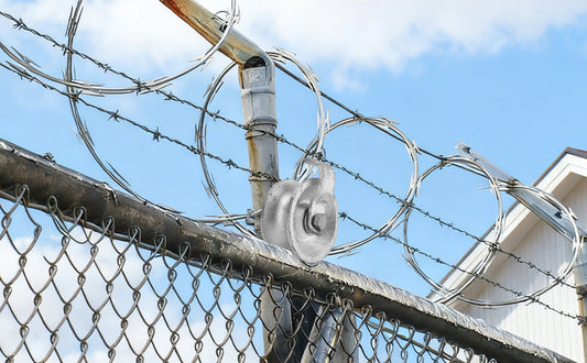 Reliable Gate Hardware for Secure Perimeter Fencing