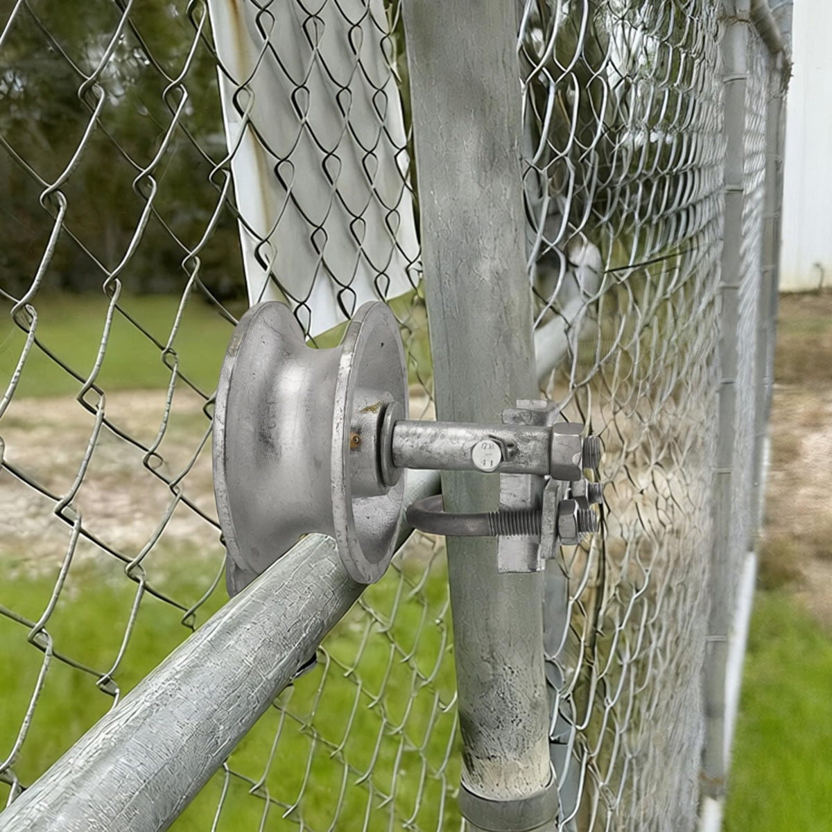Sliding Gate Rollers, 5" Galvanized Steel Pipe Track Wheels for Chain Link Sliding Gates, Fits 1-7/8" and 1-5/8" Gate Frames & Track Pipes, Single U Bolt Hardware, Pack of 4